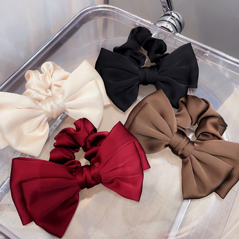 Satin Bow Tie - 1/4 Buah Tali Rambut Pita Besar