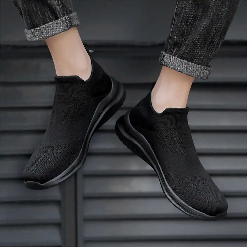Men Formal Wear All Black - Sepatu olahraga pria, krem lembut baru